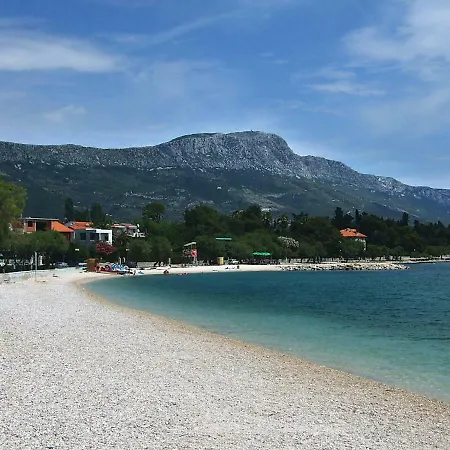 M&m Kaštela